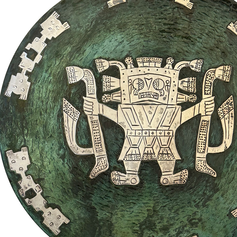 Antiques & Collectors