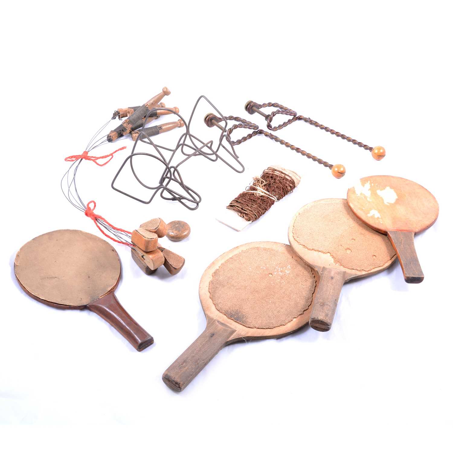 Lot 129 - Two Victorian parlour games, Swizzle and table tennis set