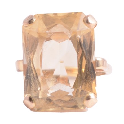 Lot 25 - A vintage 1960's large citrine dress ring.