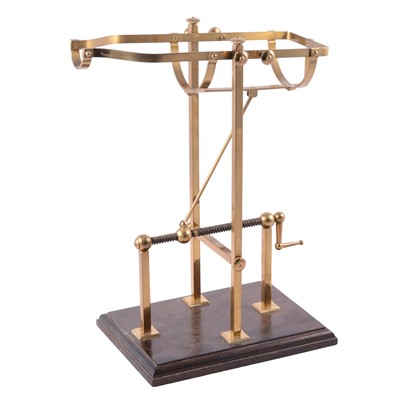 Lot 110 - Modern port decanting cradle, by Ratcliffe & Dawe Ltd