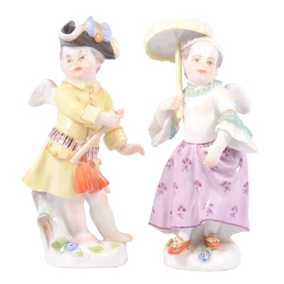 Lot 3 - Two small Meissen figurines of children