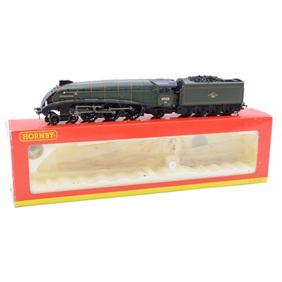 Lot 176 - Hornby OO gauge locomotives, R2340