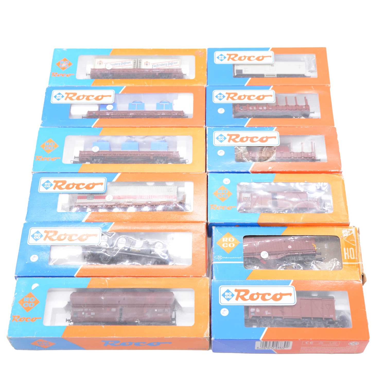 Lot 281 - Twelve Roco HO gauge freight cars