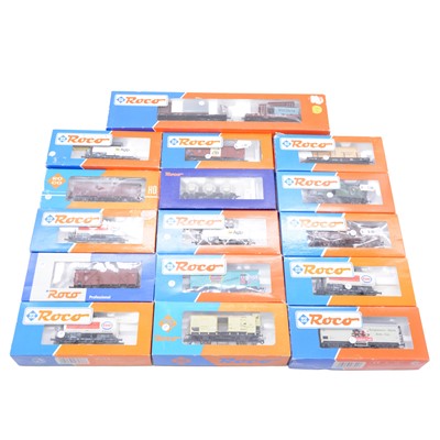 Lot 282 - Fourteen Roco HO gauge wagons, boxed