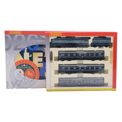 Lot 66 - Hornby OO gauge train pack R2788, boxed