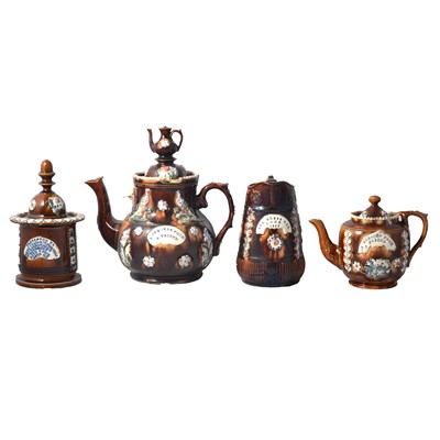 Lot 41 - Small collection of Measham bargeware