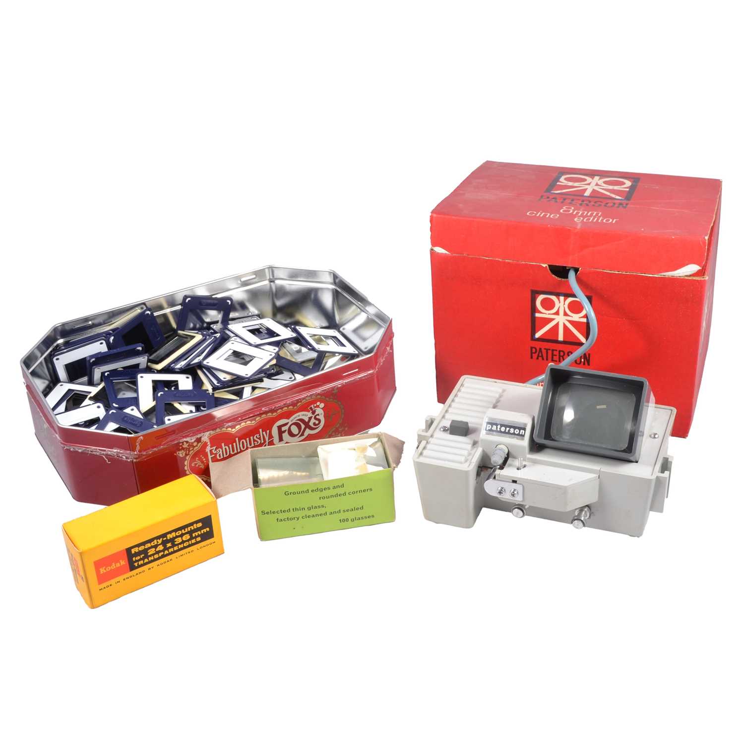 Lot 80 - Camera lenses, / Photographic and camera accessories, / Slide viewers and accessories