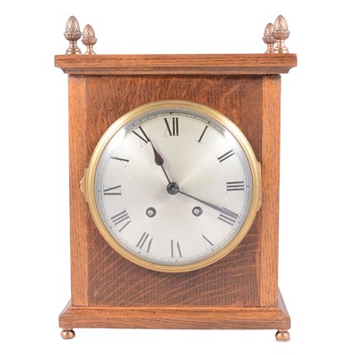 Lot 137 - Oak cased mantel clock, French movement