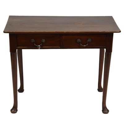 Lot 419 - Victorian mahogany side table