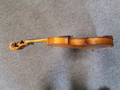 Lot 155 - Boosey & Hawkes rosewood clarinet and a violon