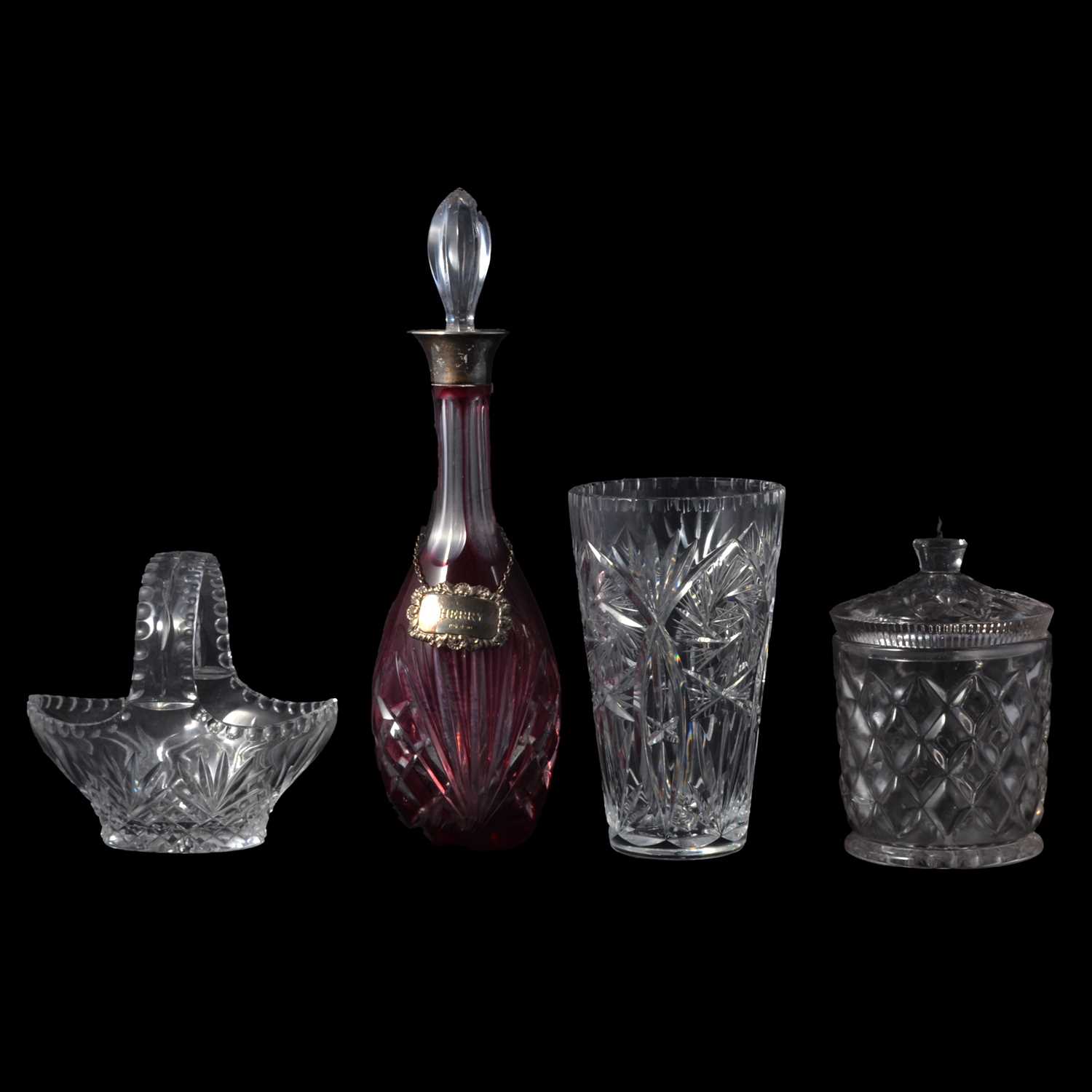 Lot 53 - A collection of cut glass and other glasswares