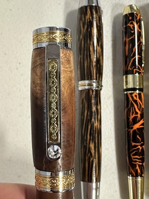 Lot 238 - Fountain pens