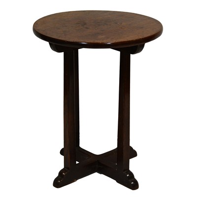 Lot 302 - Oak occasional table