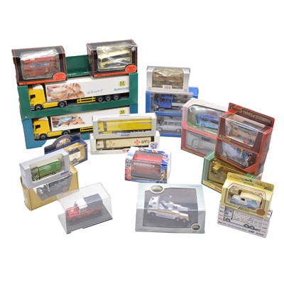 Lot 109 - Twenty-two die-cast vehicles, boxed