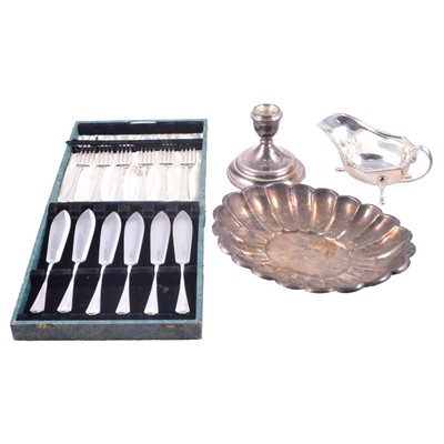 Lot 157 - A collection of silver-plated wares, cased flatware