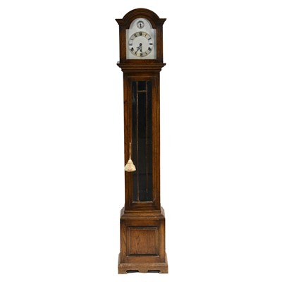 Lot 352 - Oak grandmother clock