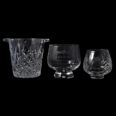 Lot 24 - Three modern crystal glass presentation pieces