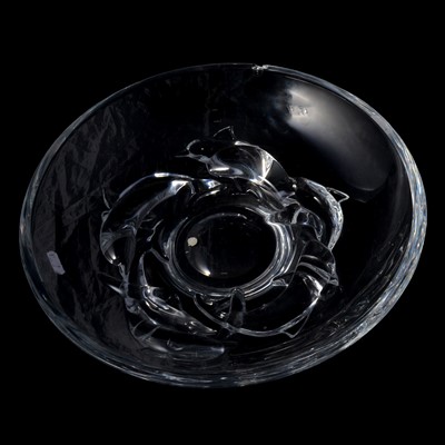 Lot 31 - Daum Crystal, glass dish with Dolphin design