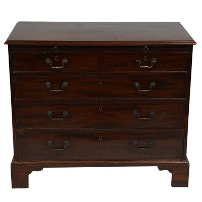 Lot 411 - George III mahogany chest of drawers