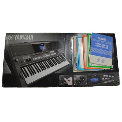 Lot 456 - Yamaha PSR-E433 digital keyboard, boxed