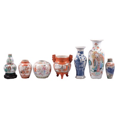 Lot 112 - Late Chinese polychrome double gourd vase, and other Asian ceramics