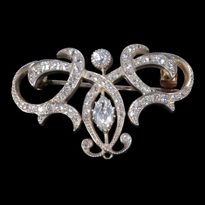 Lot 180 - An Art Nouveau style diamond brooch.