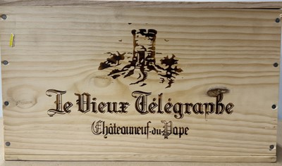 Lot 82 - Domaine du Vieux Telegraphe, 2005, Chateauneuf de Pape