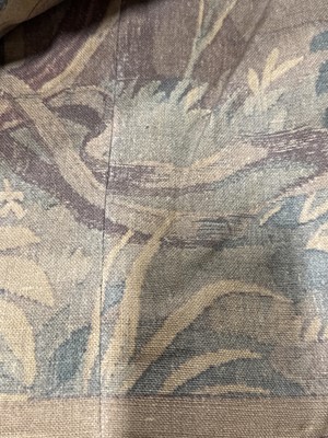 Lot 517 - Large machine made tapestry