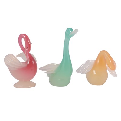 Lot 123 - Three Murano glass birds after Archimede Seguso