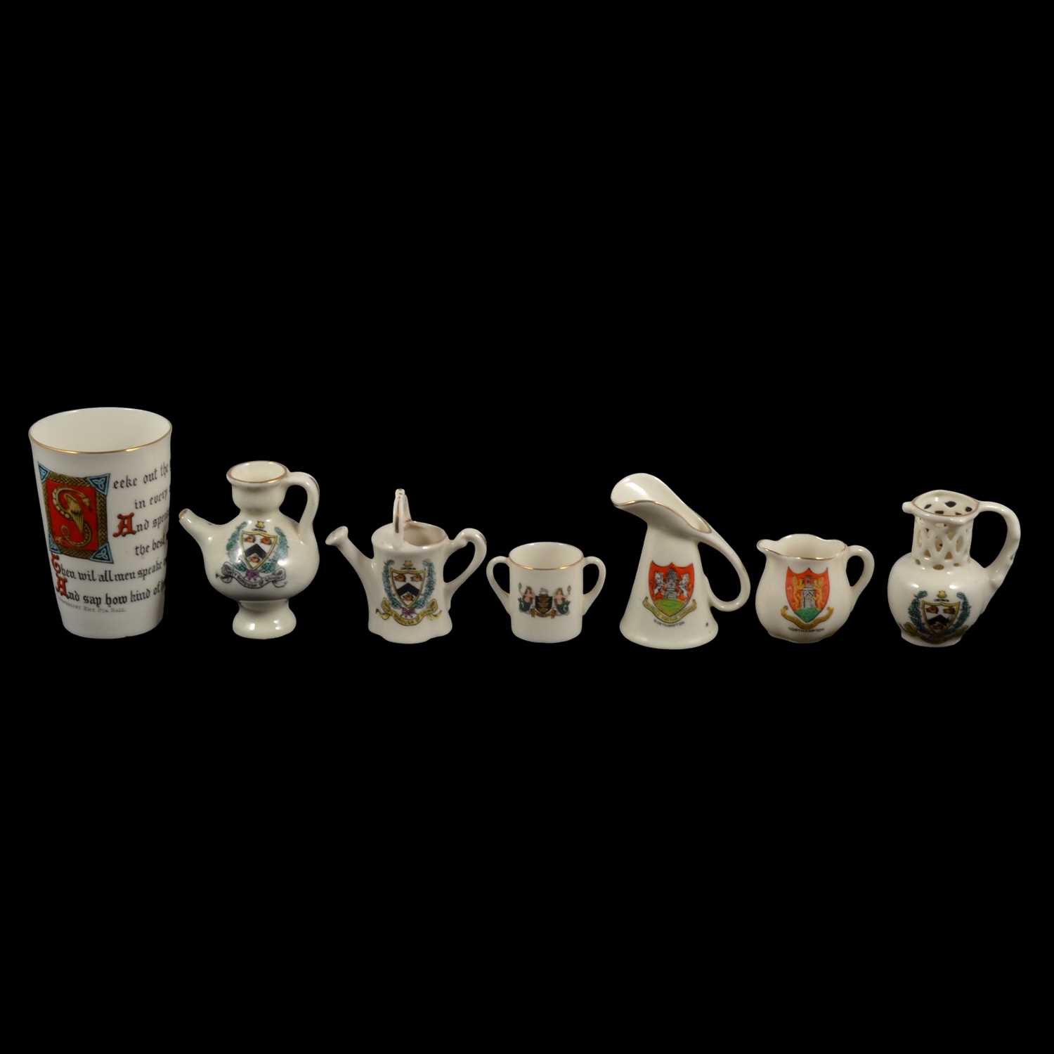 Lot 115 - A collection of Goss Crested Ware