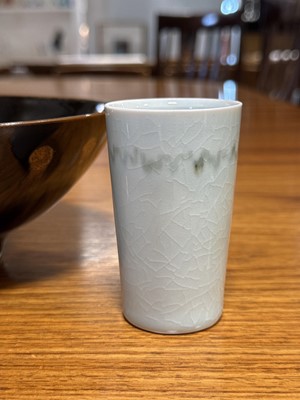 Lot 132 - Chris Keenan, three porcelain bowls and a beaker