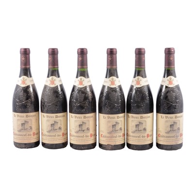 Lot 79 - Le Vieux Donjon 1999, Chateauneuf-du-Pape