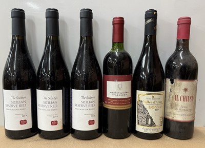 Lot 28 - Twelve assorted Italian and other European red wines