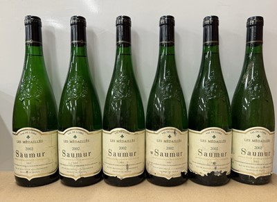 Lot 11 - Ten assorted white wines - Saumur, Loire Valley