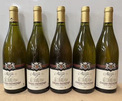 Lot 19 - Eleven assorted French white wines