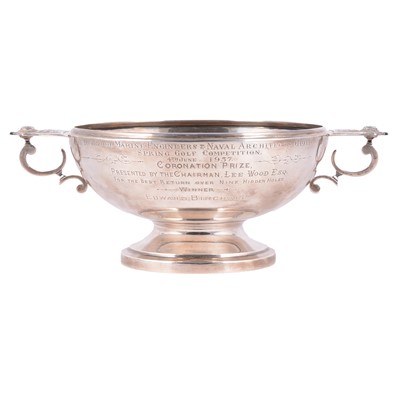 Lot 302 - Large silver presentation quaich, William Neale & Son Ltd, Birmingham 1936.