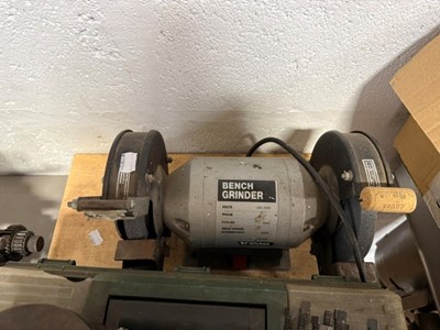 Lot 422 - Modellers lather, clock makers lathe, lathe accessories and a bench grinder