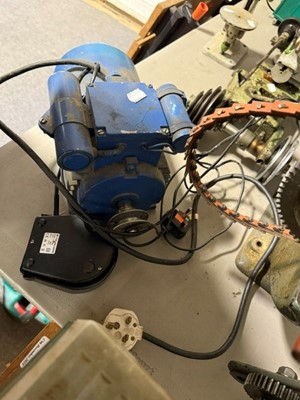 Lot 422 - Modellers lather, clock makers lathe, lathe accessories and a bench grinder