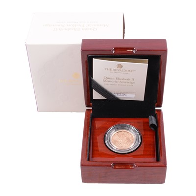 Lot 274 - Royal Mint Queen Elizabeth II Memorial Sovereign, 2022