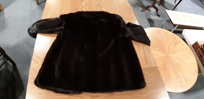Lot 183 - A dark mink short box shape jacket
