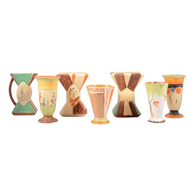 Lot 90 - Two Myott bowtie jugs, bowtie vase, conical jug, conical vase, and two other vases.