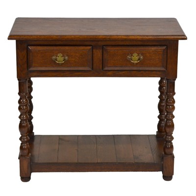 Lot 426 - Haselbech oak console table