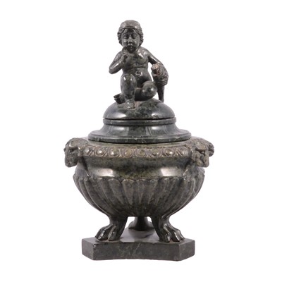 Lot 151 - Italian green marble inkwell, 19th Century