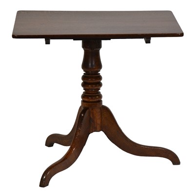 Lot 406 - Georgian mahogany supper table