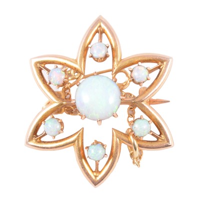 Lot 192 - An opal brooch.