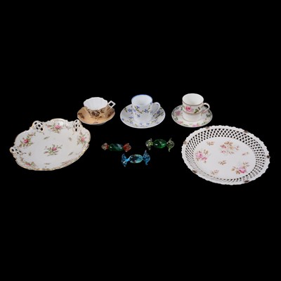 Lot 120 - Decorative china and Murano glass sweets