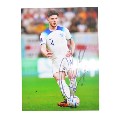 Lot 417 - Signed Declan Rice 6x8 colour photograph, whilst playing for England