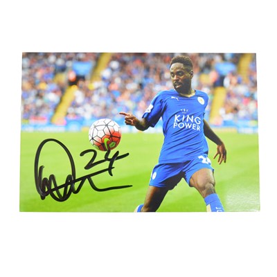 Lot 208 - Signed Nathan Dyer 4x6 colour photograph, Leicester