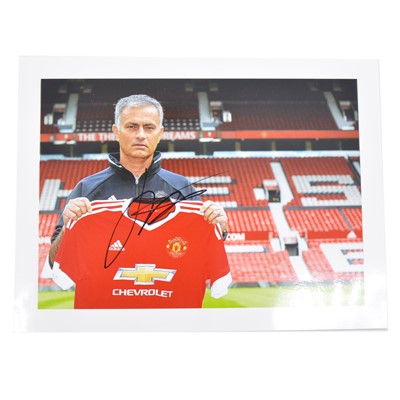 Lot 235 - Signed Jose Mourinho 5x7 colour photograph, Manchester United