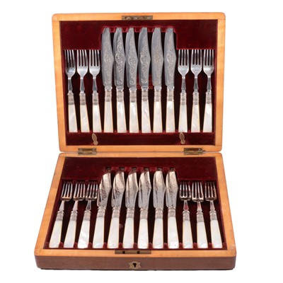 Lot 255 - Set of twelve Victorian silver plated fruit knives and forks, cased